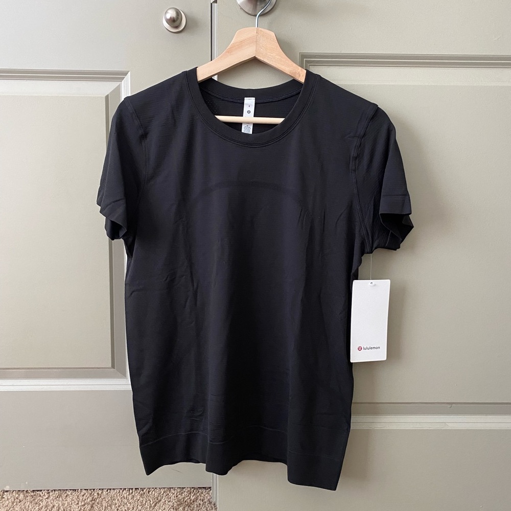 Swiftly relaxed short sleeve